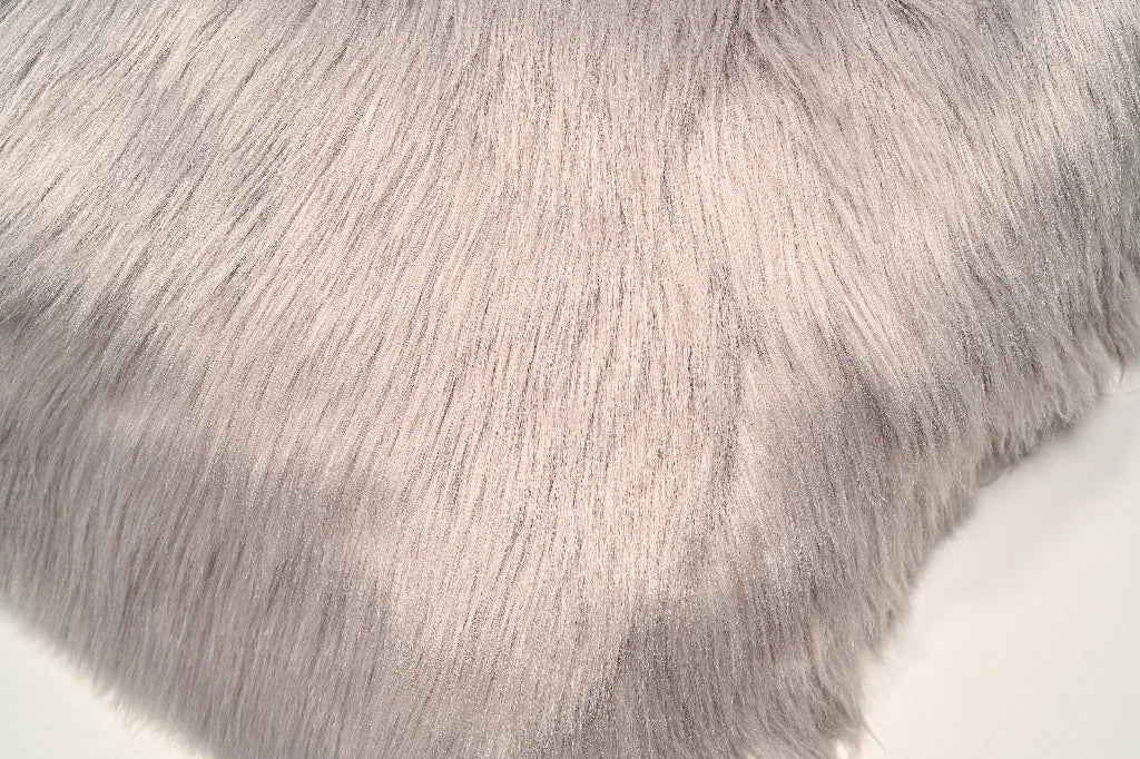2333 long fur fabric